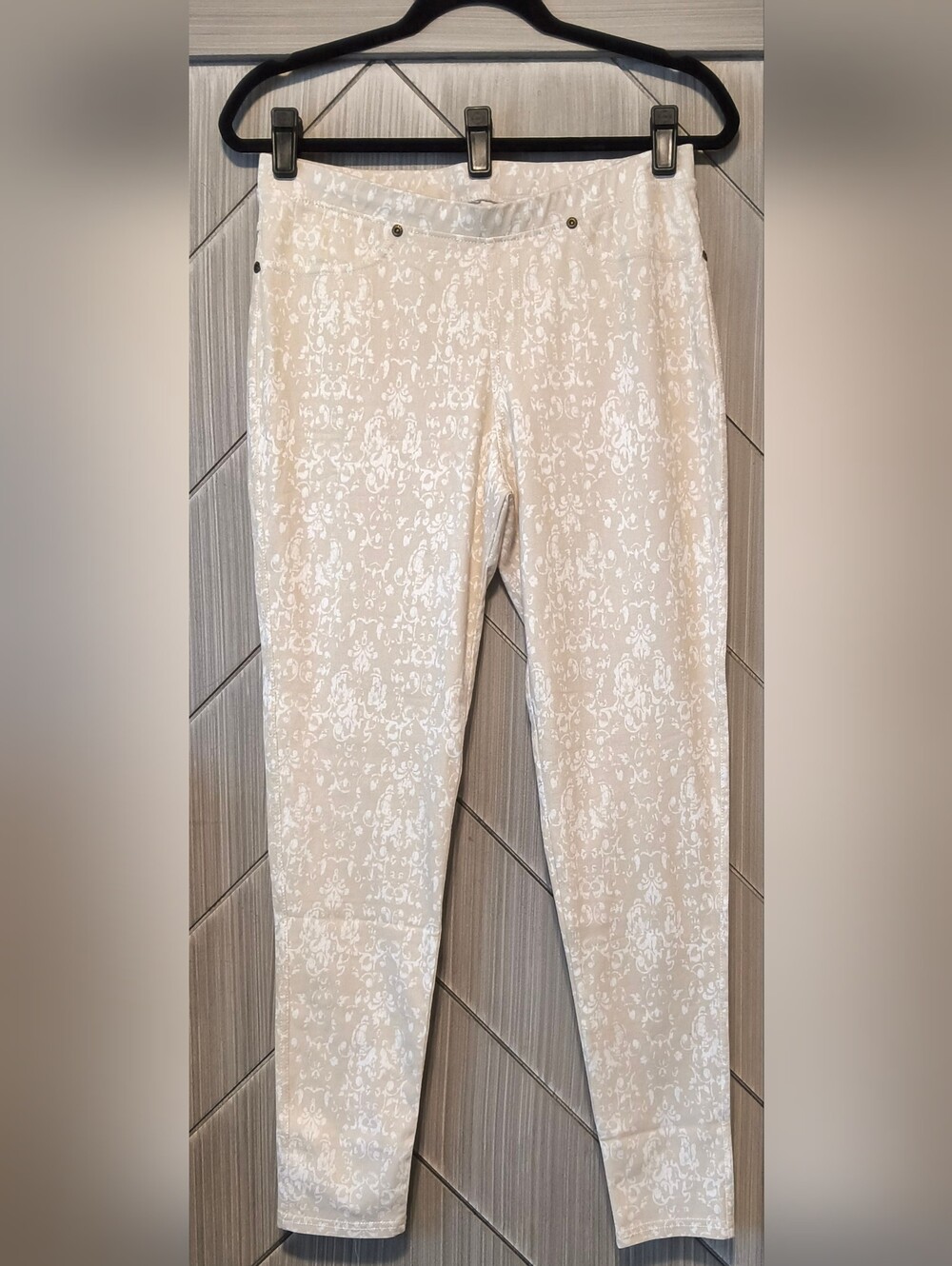 Lildy L-XL Beige White Damask Printed Stretch Jeggings Skinny Pants